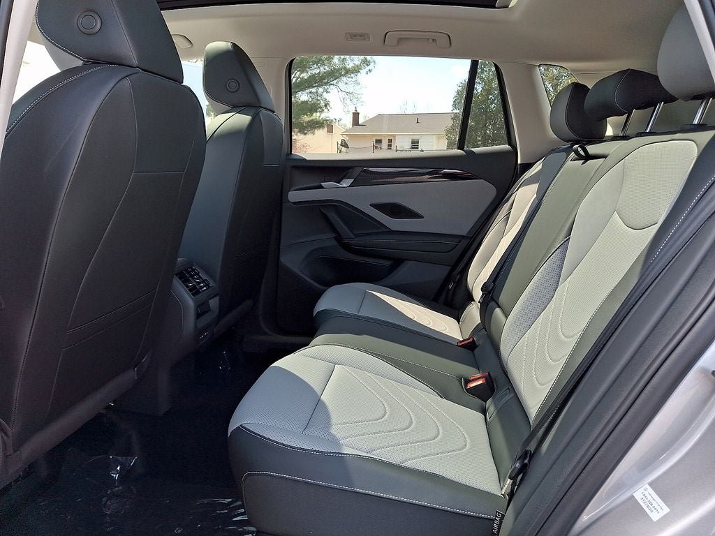 New 2026 Volkswagen Tiguan SE AWD/4WD image 6
