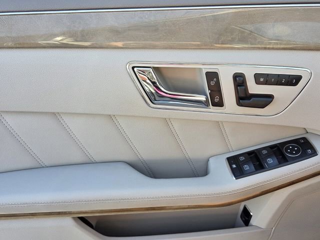 Used 2011 Mercedes-Benz E 350 Sedan image 20