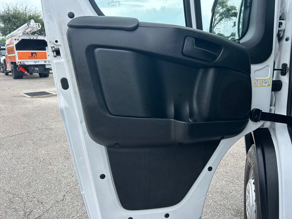 Used 2024 RAM ProMaster 2500 w/ Convenience Group FWD image 32