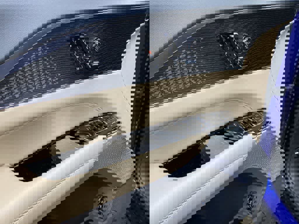 Certified 2025 Cadillac Lyriq Sport w/ Nappa Leather Package image 15