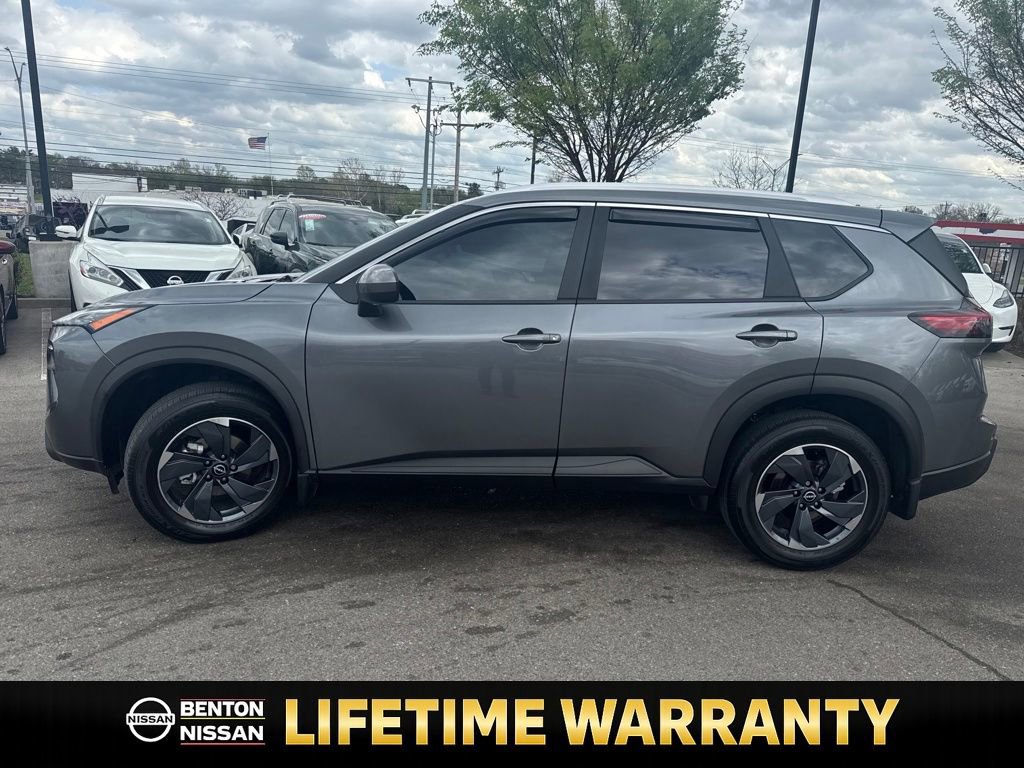 Certified 2025 Nissan Rogue SV w/ SV Premium Package image 5