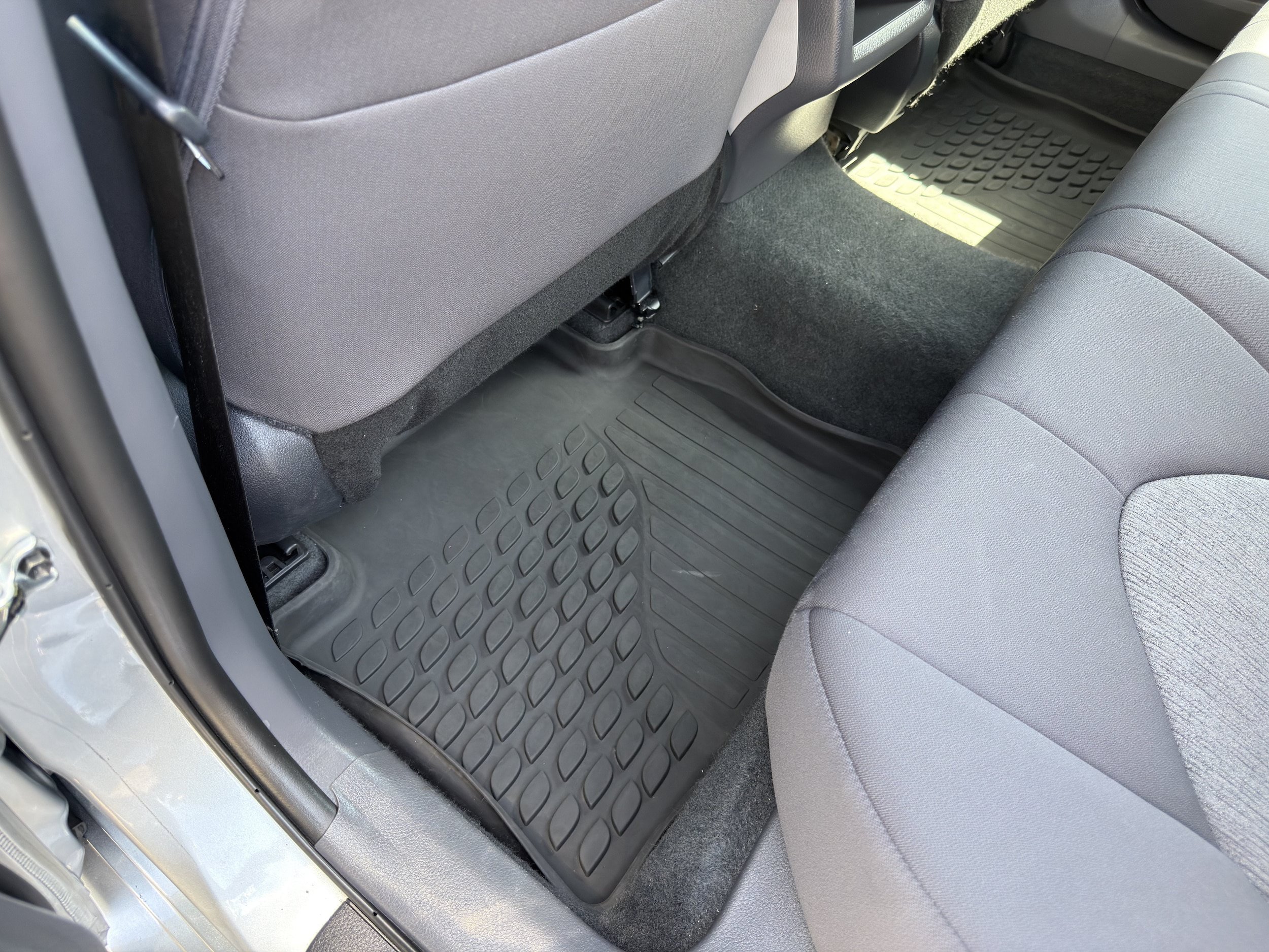 Used 2024 Toyota Camry LE FWD image 21