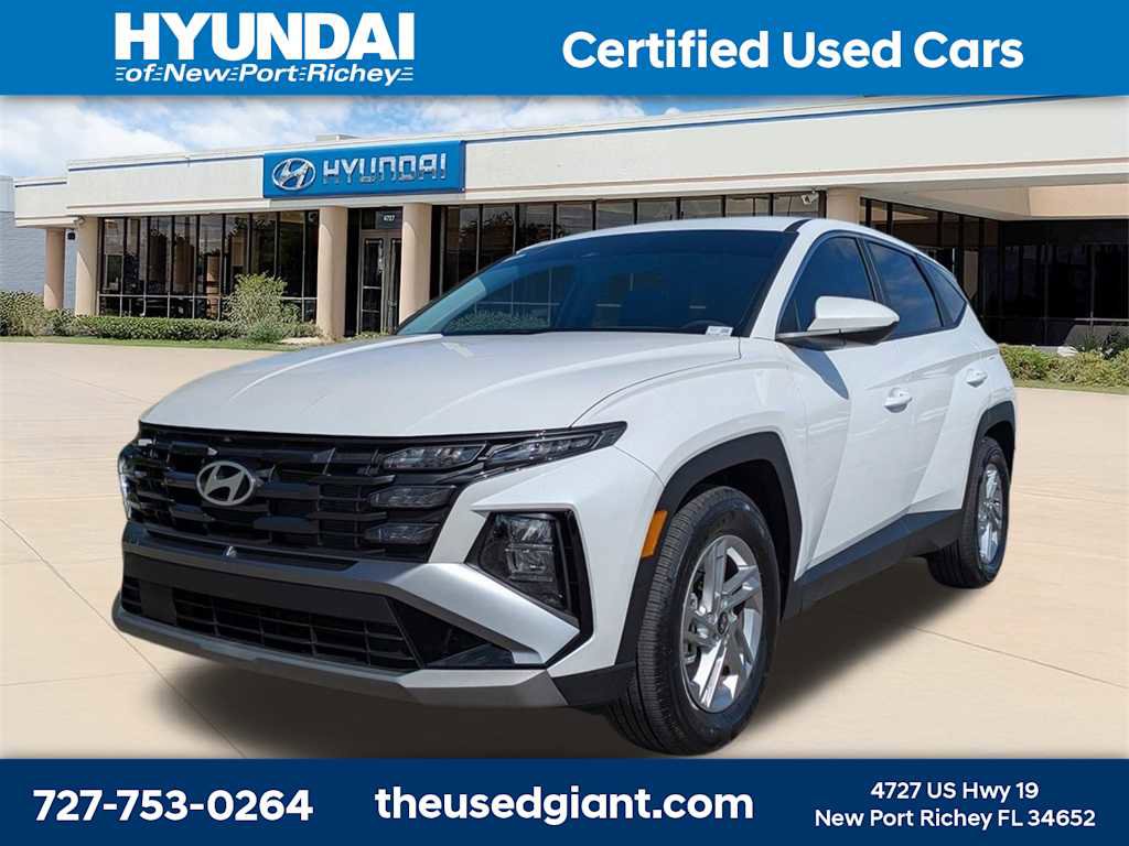 Used 2025 Hyundai Tucson SE video 1
