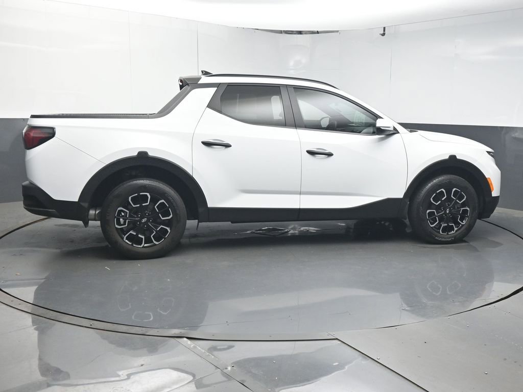 Used 2022 Hyundai Santa Cruz SEL w/ Activity Package FWD image 8