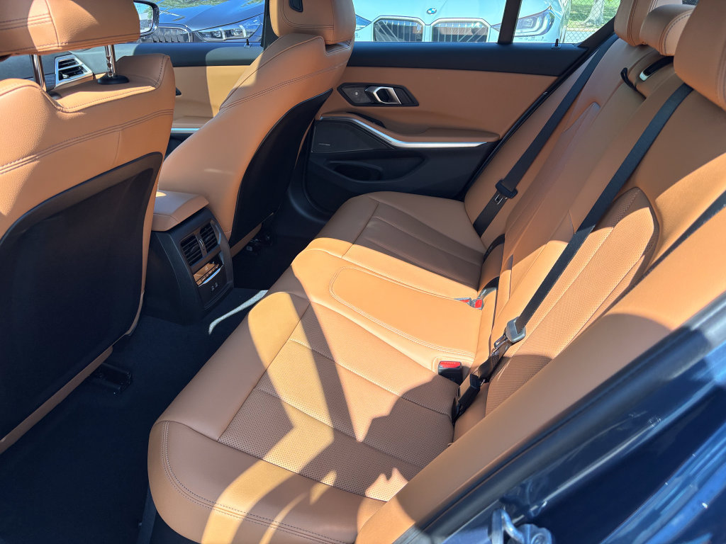 New 2026 BMW 330i xDrive Sedan w/ M Sport Package AWD/4WD image 31