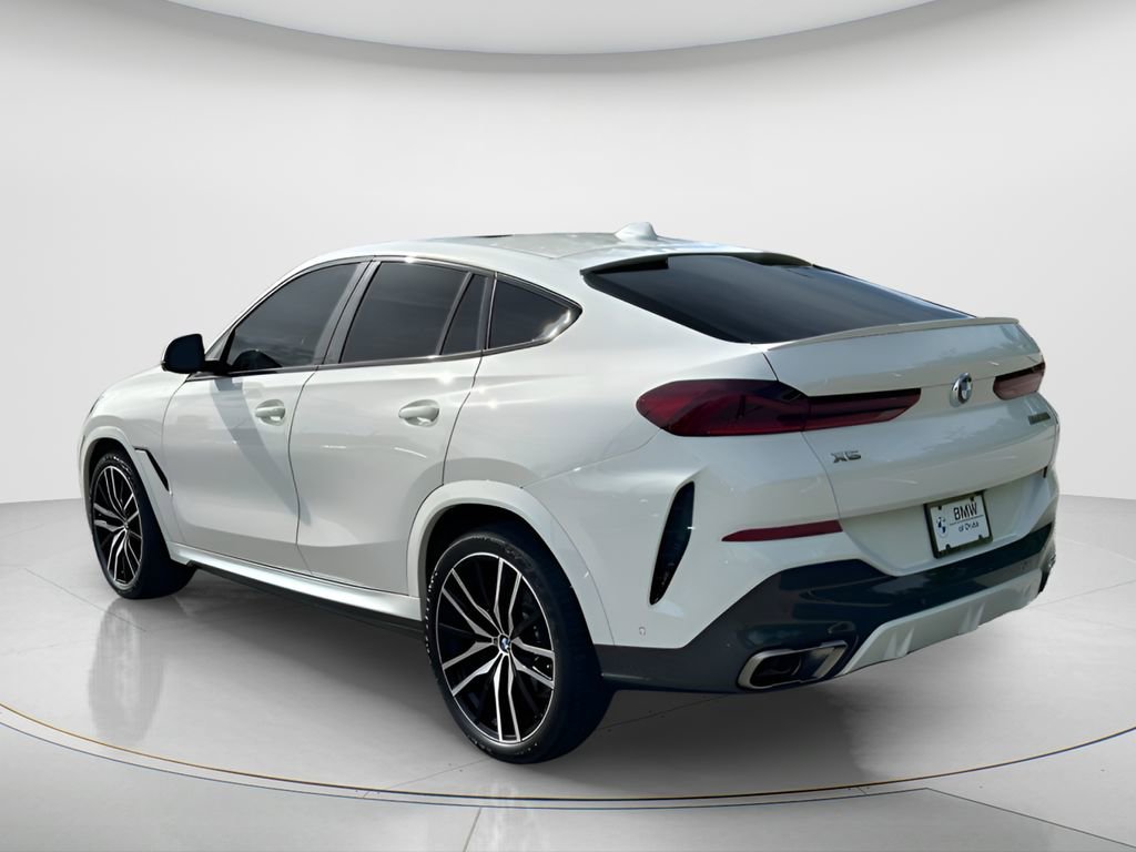 Used 2023 BMW X6 M50i w/ Parking Assistance Package image 7