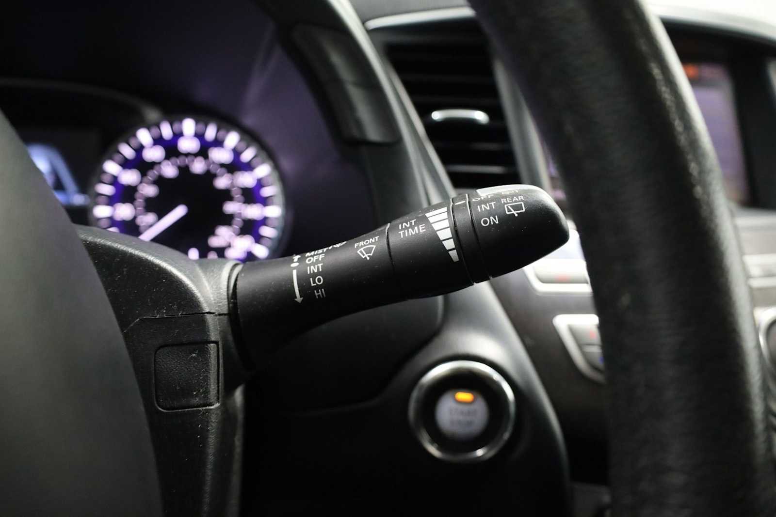 Used 2013 INFINITI JX35 AWD w/ Premium Pkg image 27