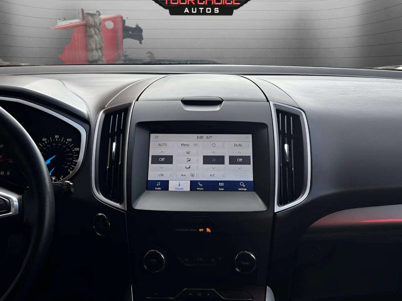Used 2019 Ford Edge SEL AWD/4WD image 22