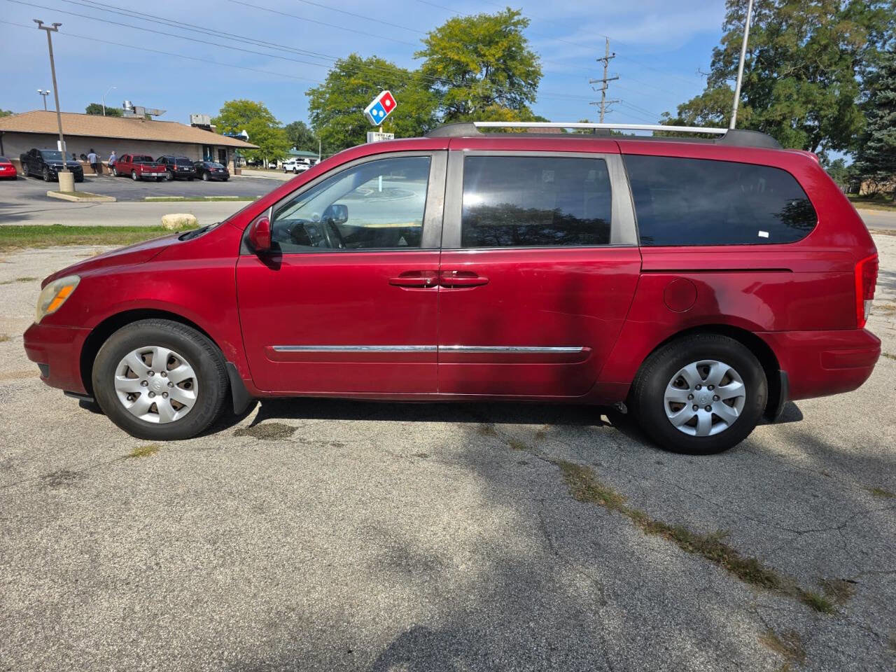 Used 2008 Hyundai Entourage Limited image 4