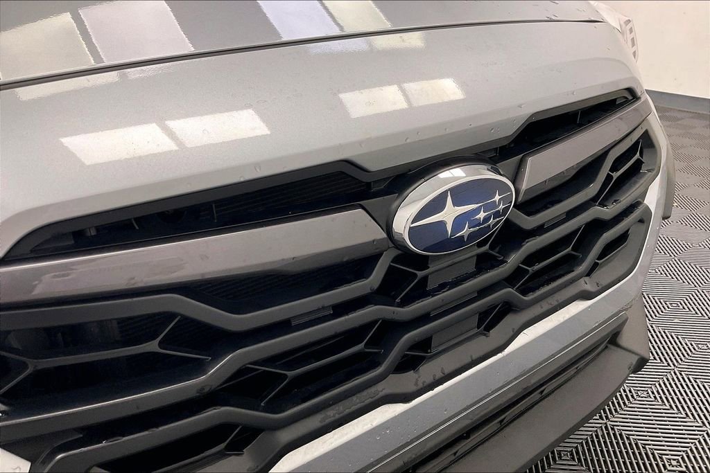 Used 2025 Subaru Crosstrek 2.0i Premium image 25