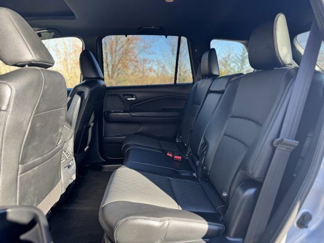 Used 2019 Honda Passport Touring image 13