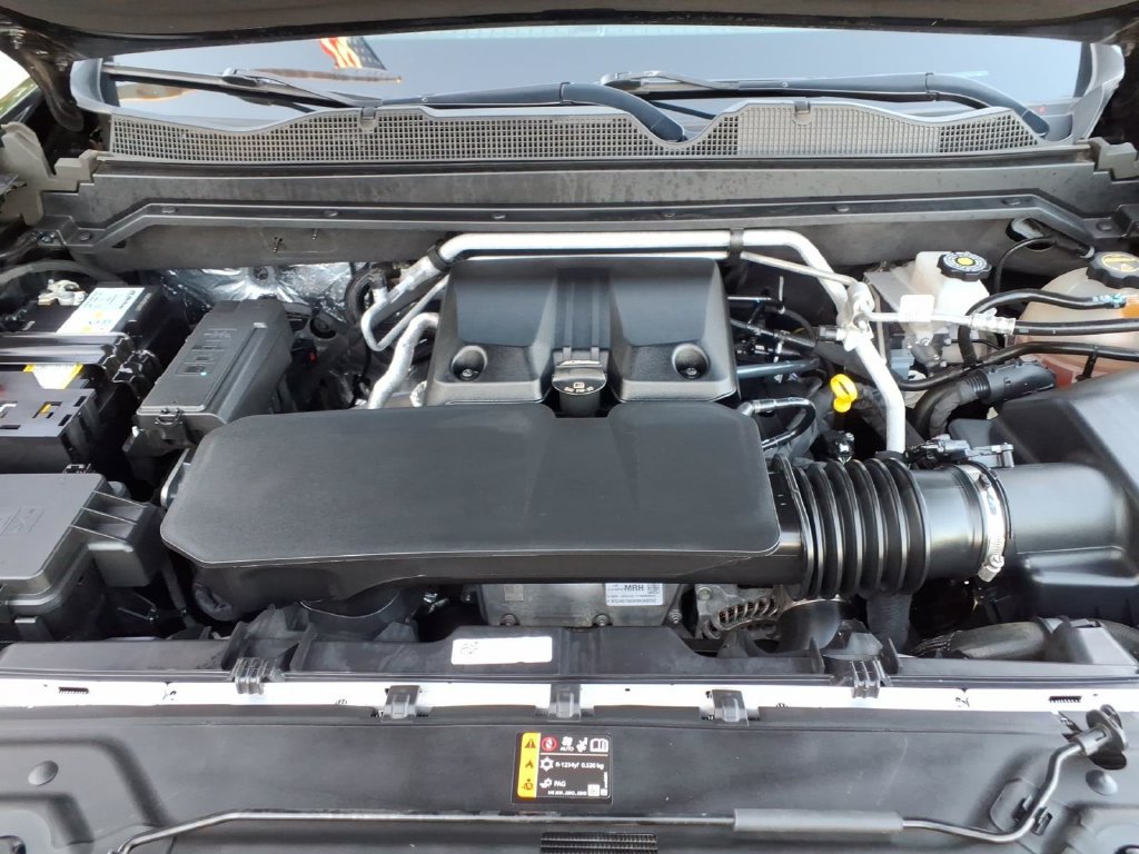 Certified 2024 Chevrolet Colorado Trail Boss w/ Advanced Trailering Package AWD/4WD image 27
