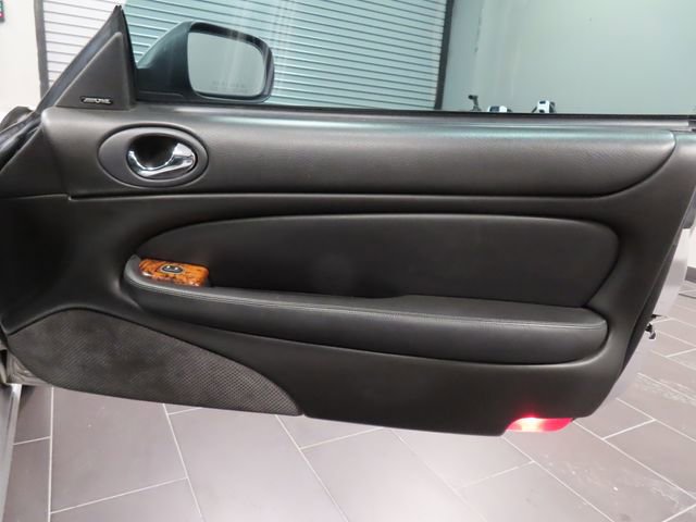 Used 2005 Jaguar XK8 Convertible image 10