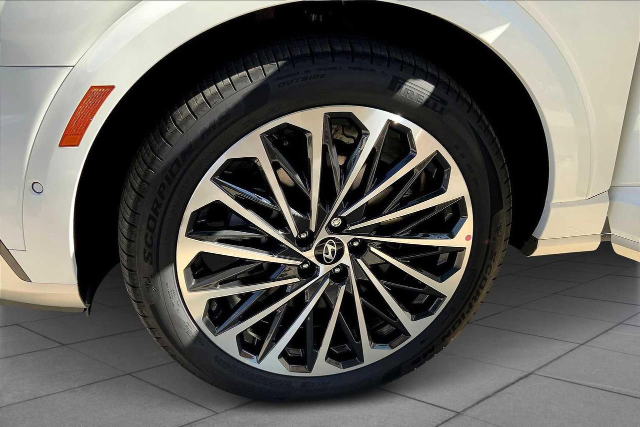 New 2026 Hyundai Palisade Calligraphy image 11