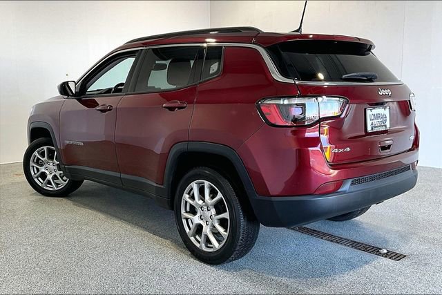 Used 2022 Jeep Compass Latitude image 4