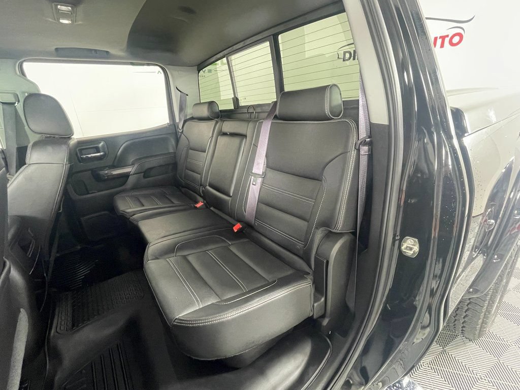 Used 2016 GMC Sierra 2500 Denali w/ Duramax Plus Package AWD/4WD image 27