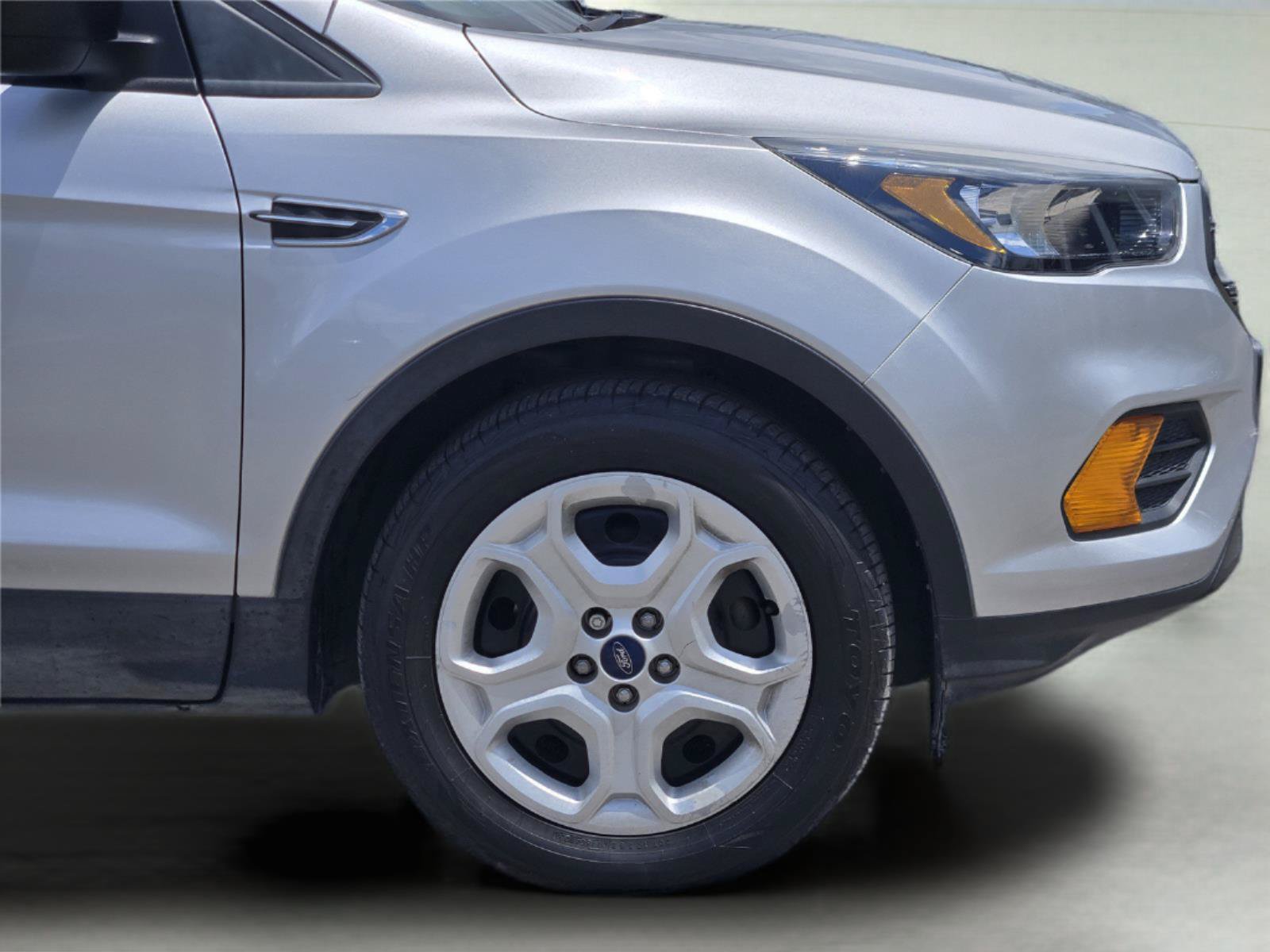 Used 2019 Ford Escape S FWD image 8