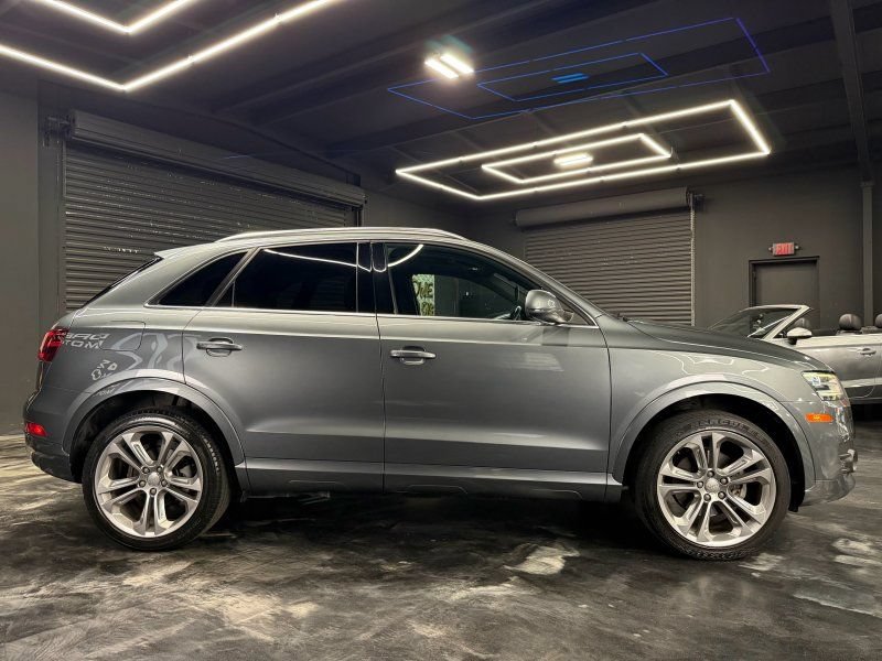 Used 2015 Audi Q3 2.0T Prestige AWD/4WD image 4
