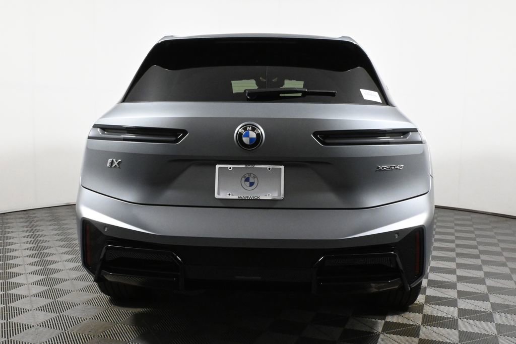 Used 2026 BMW iX xDrive45 w/ M Sport Package image 5