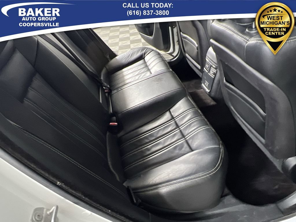 Used 2017 Chrysler 300 S w/ 300S Premium Group image 27