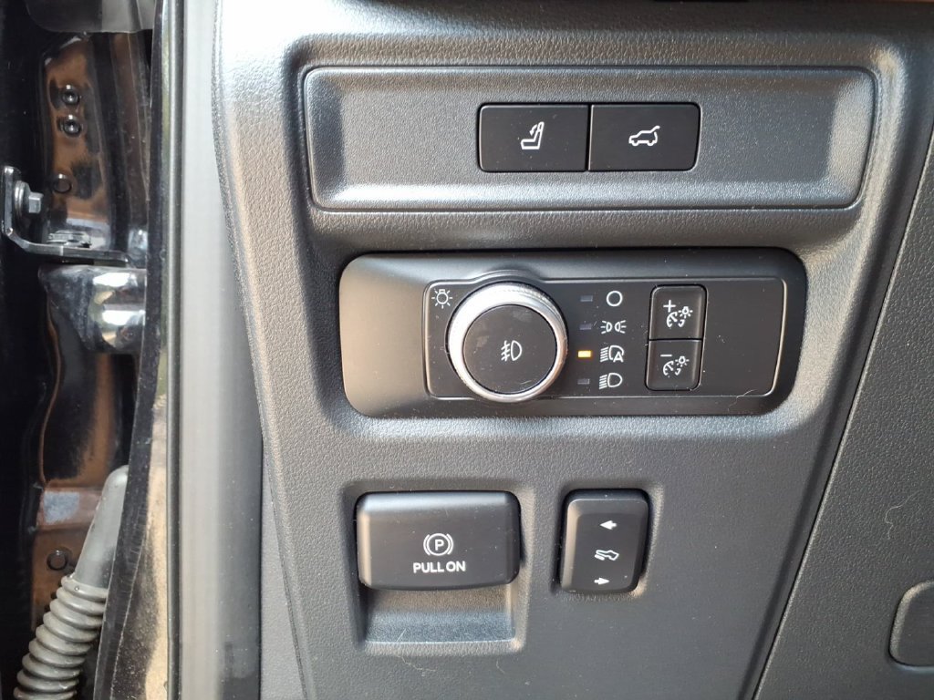 Used 2022 Ford Expedition Limited RWD image 28