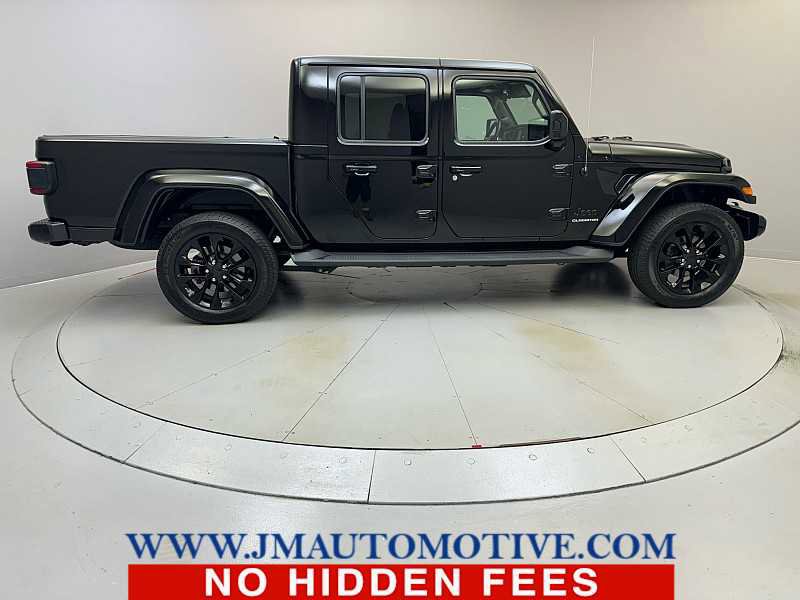 Used 2021 Jeep Gladiator Overland image 6