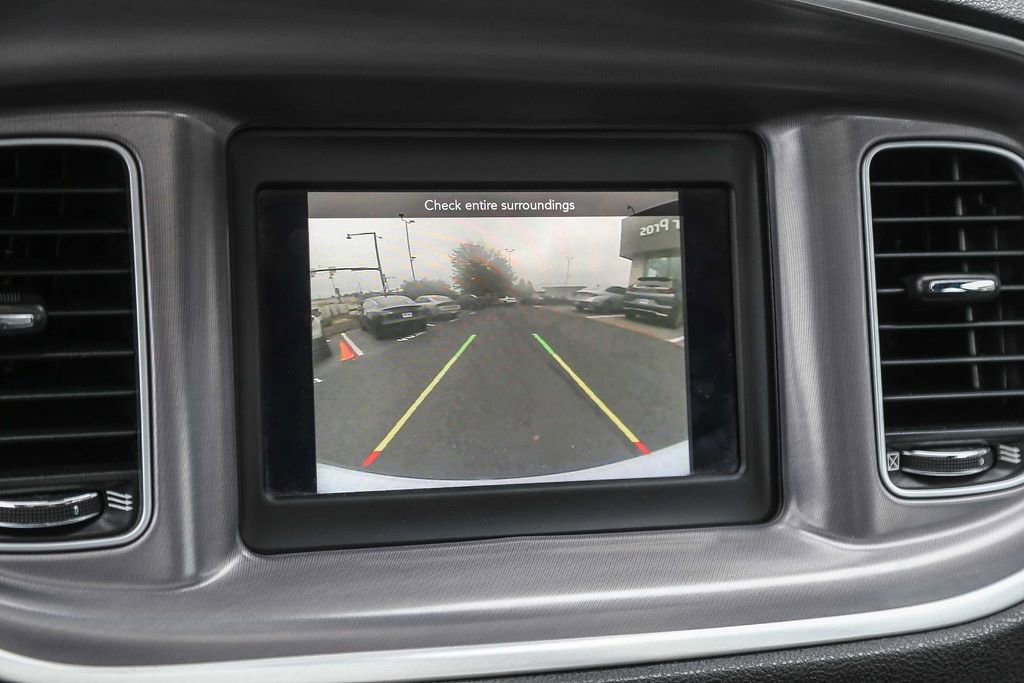Used 2019 Dodge Charger SXT image 23