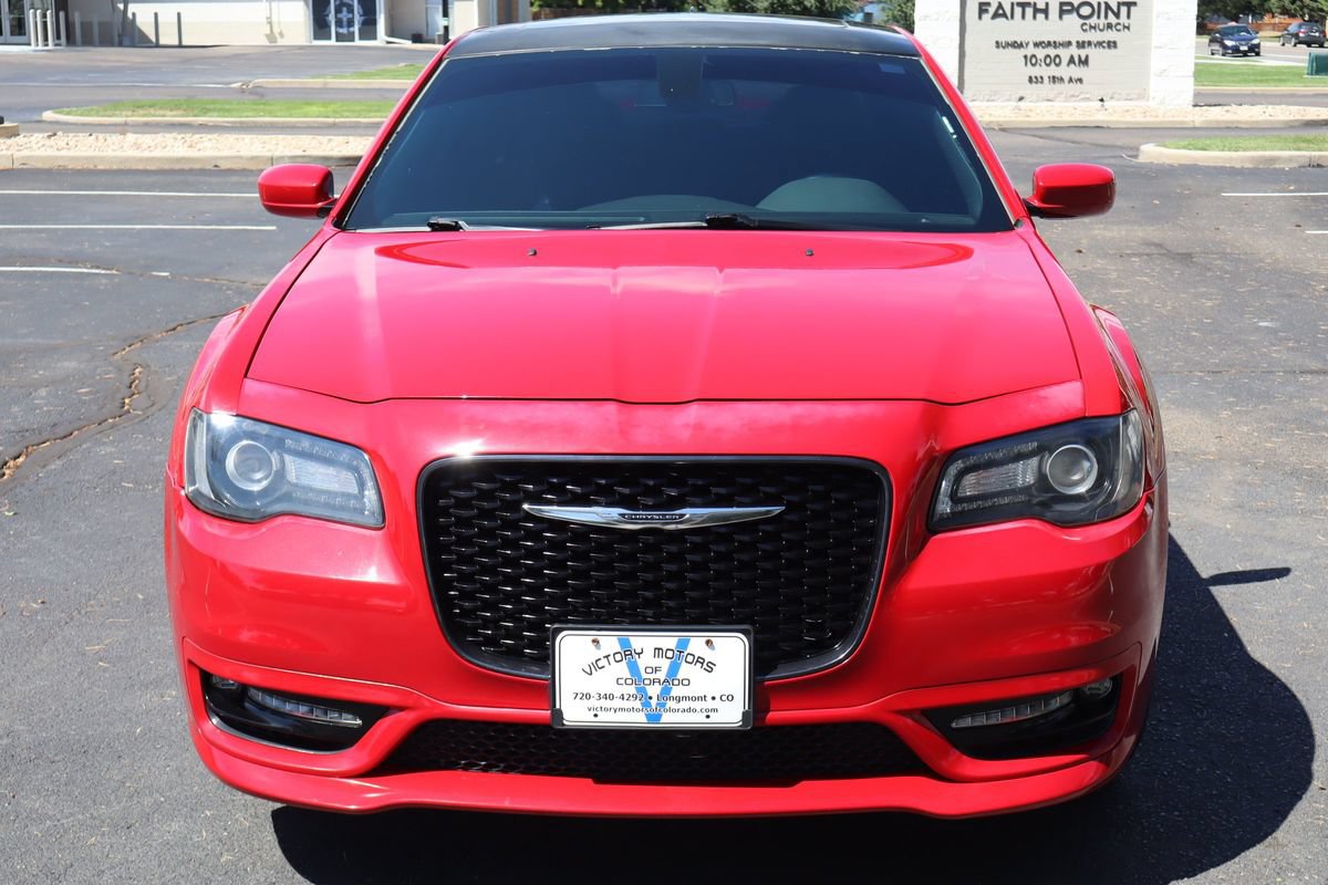 Used 2018 Chrysler 300 S w/ S Model Appearance Package AWD/4WD image 12