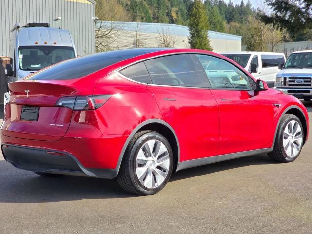 Used 2023 Tesla Model Y Long Range image 7