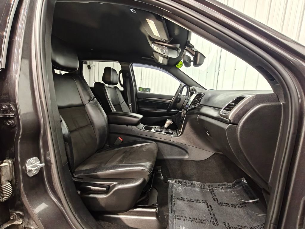 Used 2019 Jeep Grand Cherokee Altitude AWD/4WD image 22