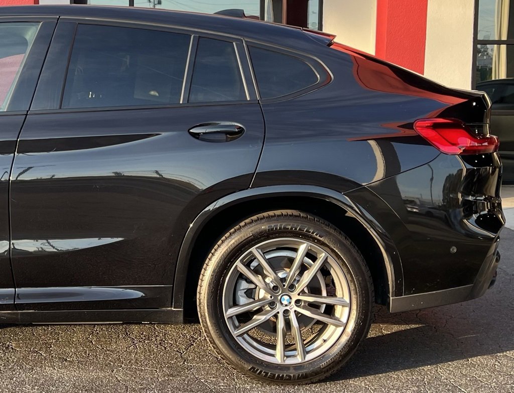 Used 2019 BMW X4 xDrive30i w/ Executive Package image 6