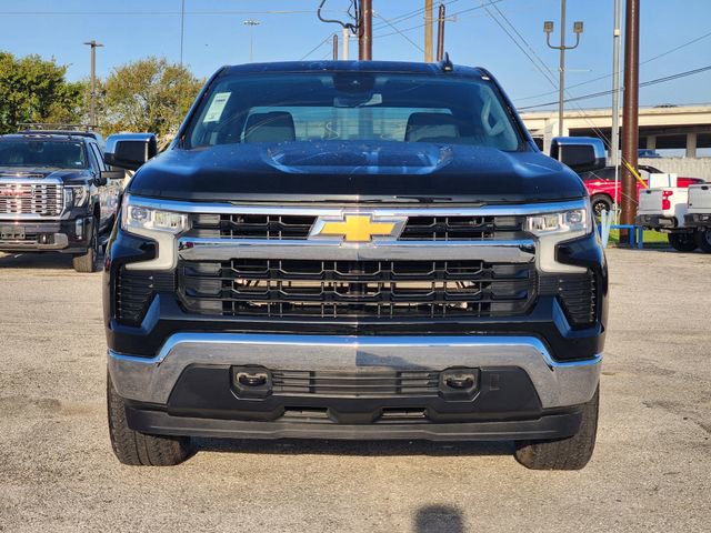Used 2023 Chevrolet Silverado 1500 LT image 2