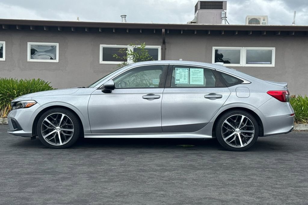 Used 2022 Honda Civic Touring image 6