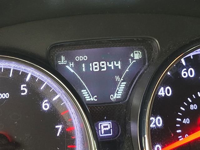 Used 2017 Nissan Versa SV image 18