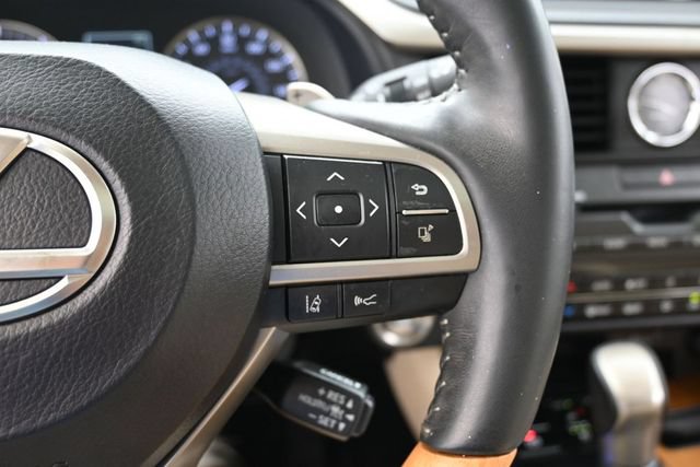 Used 2022 Lexus RX 350 FWD w/ Premium Package image 16