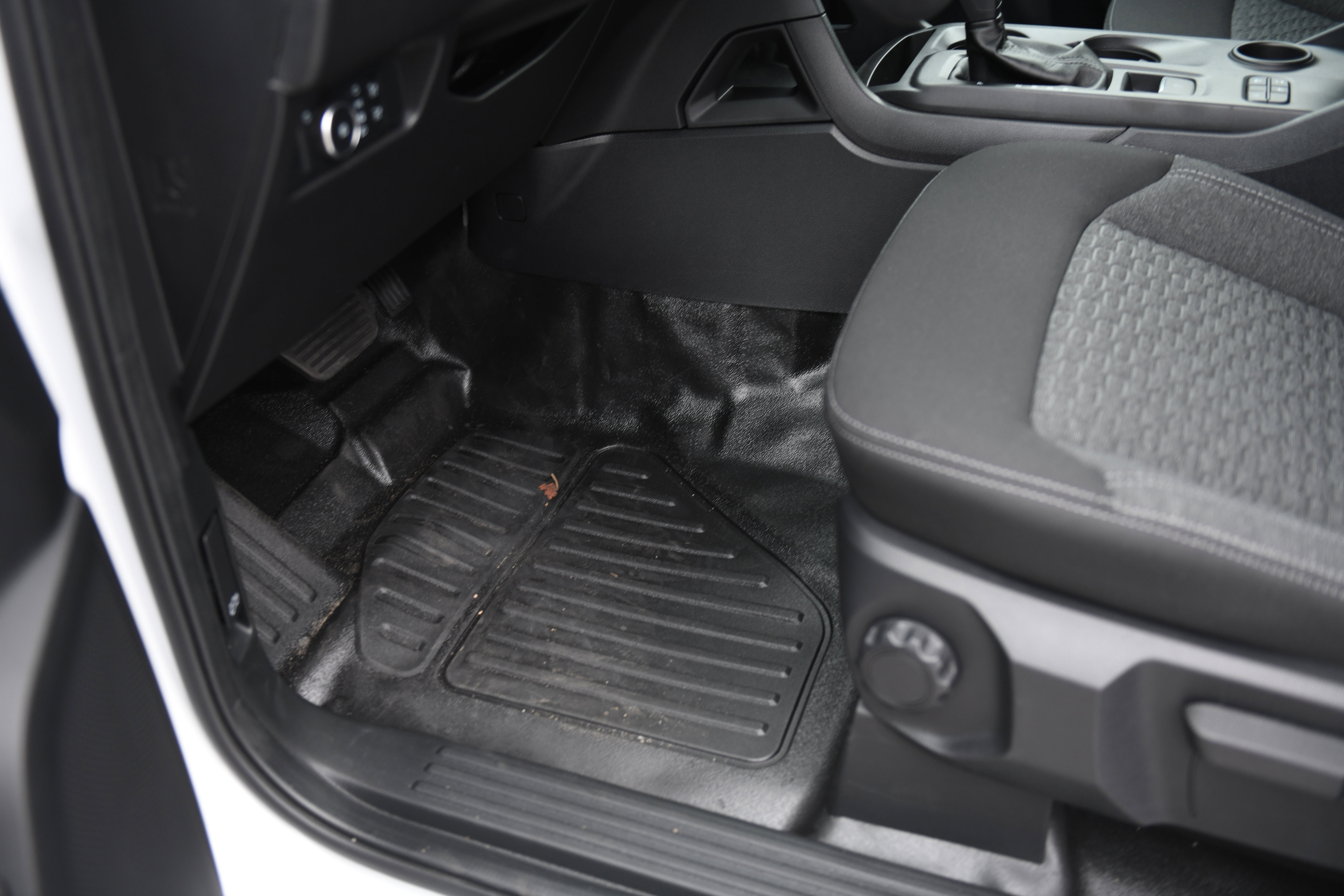 New 2025 Ford Ranger XL image 17