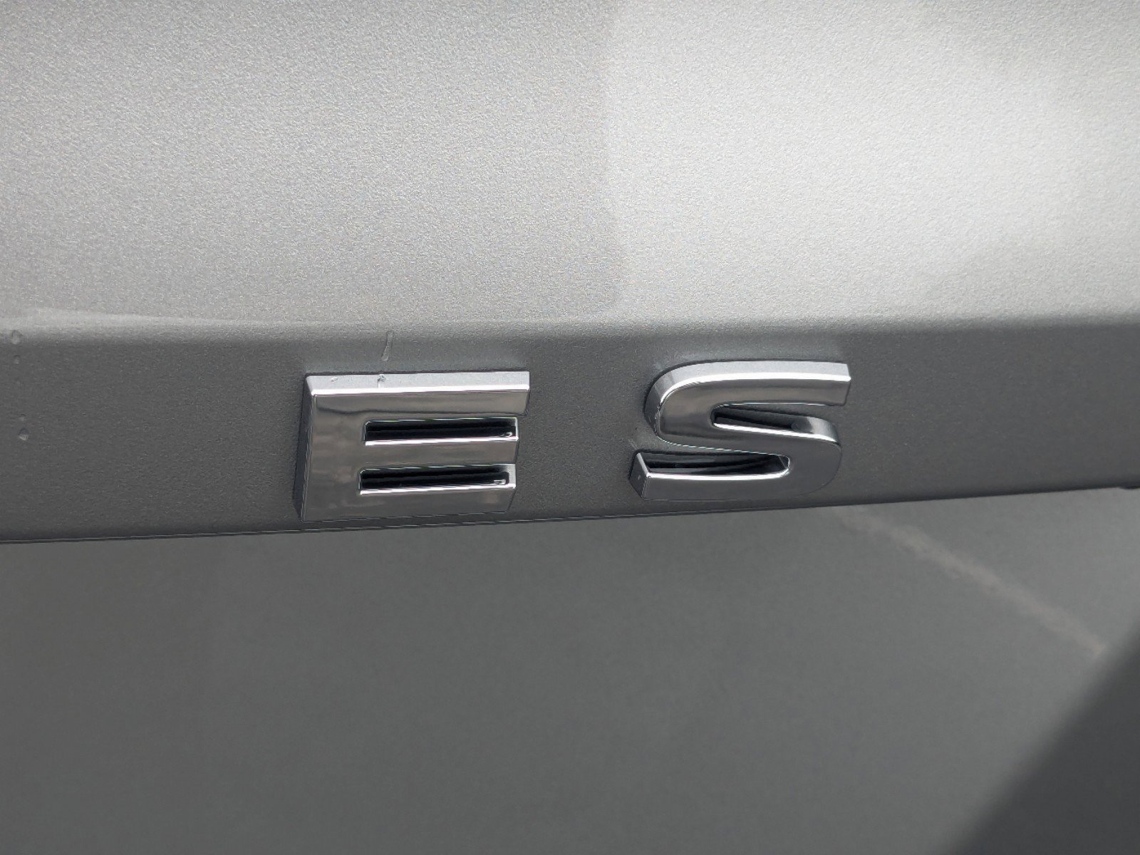 New 2024 Mitsubishi Eclipse Cross ES image 12