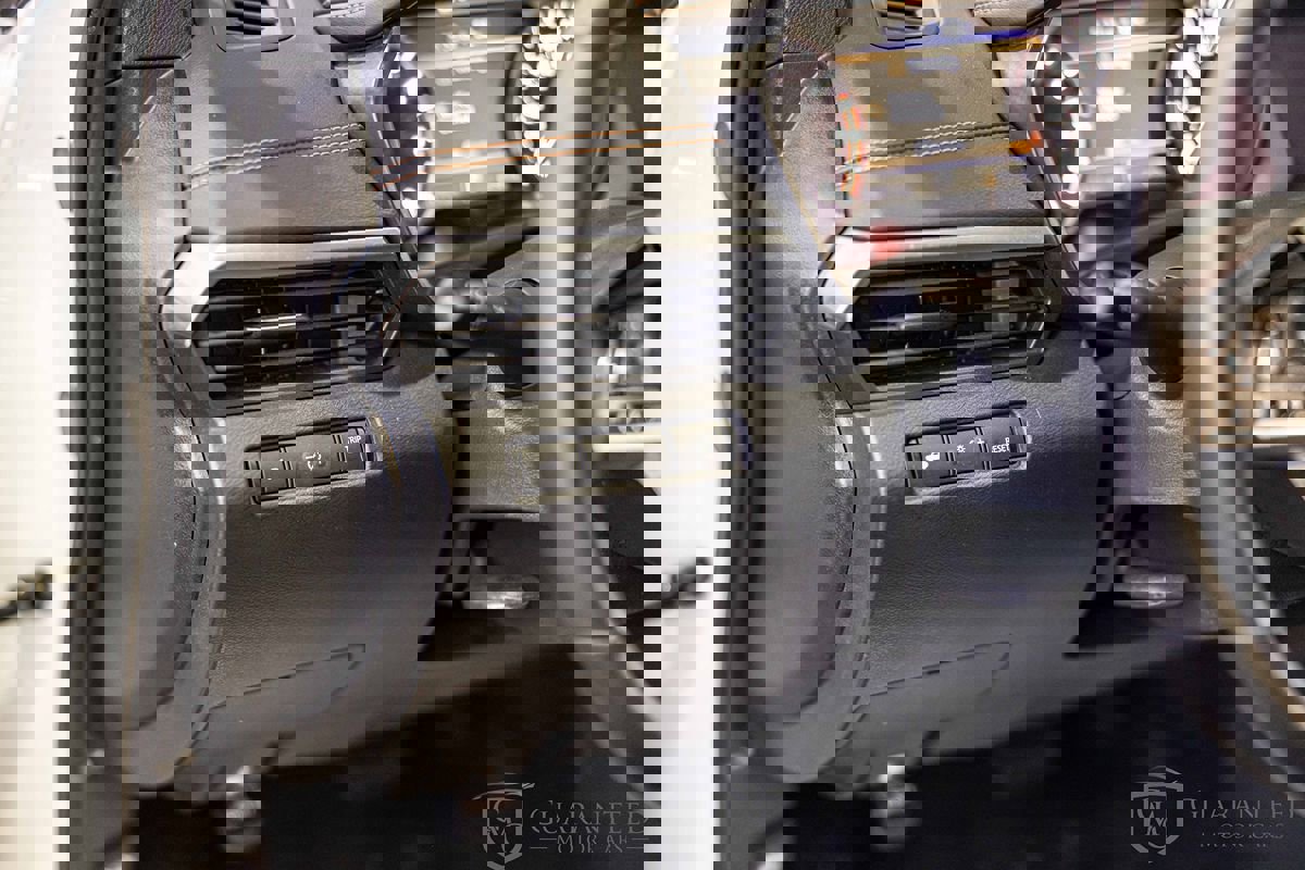 Used 2019 Nissan Altima 2.5 SR w/ SR Premium Package image 21