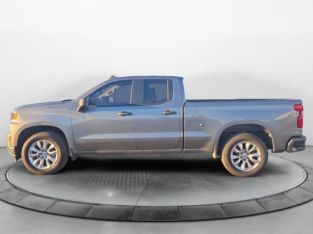 Used 2021 Chevrolet Silverado 1500 Custom image 2