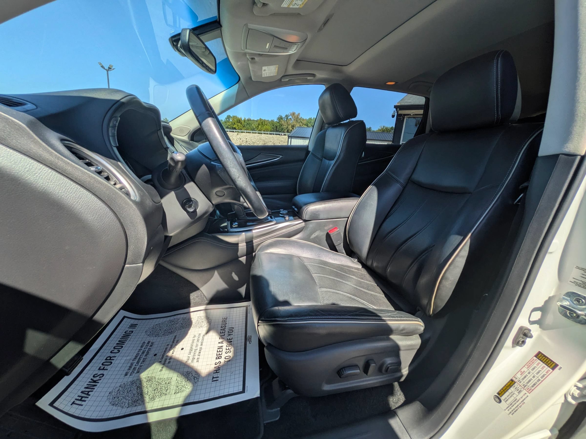 Used 2016 INFINITI QX60 Luxe w/ Premium Plus Package AWD/4WD image 15