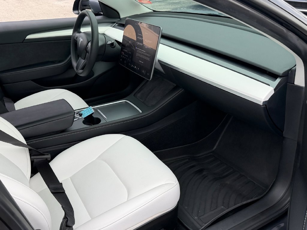 Used 2023 Tesla Model 3 Performance AWD/4WD image 17
