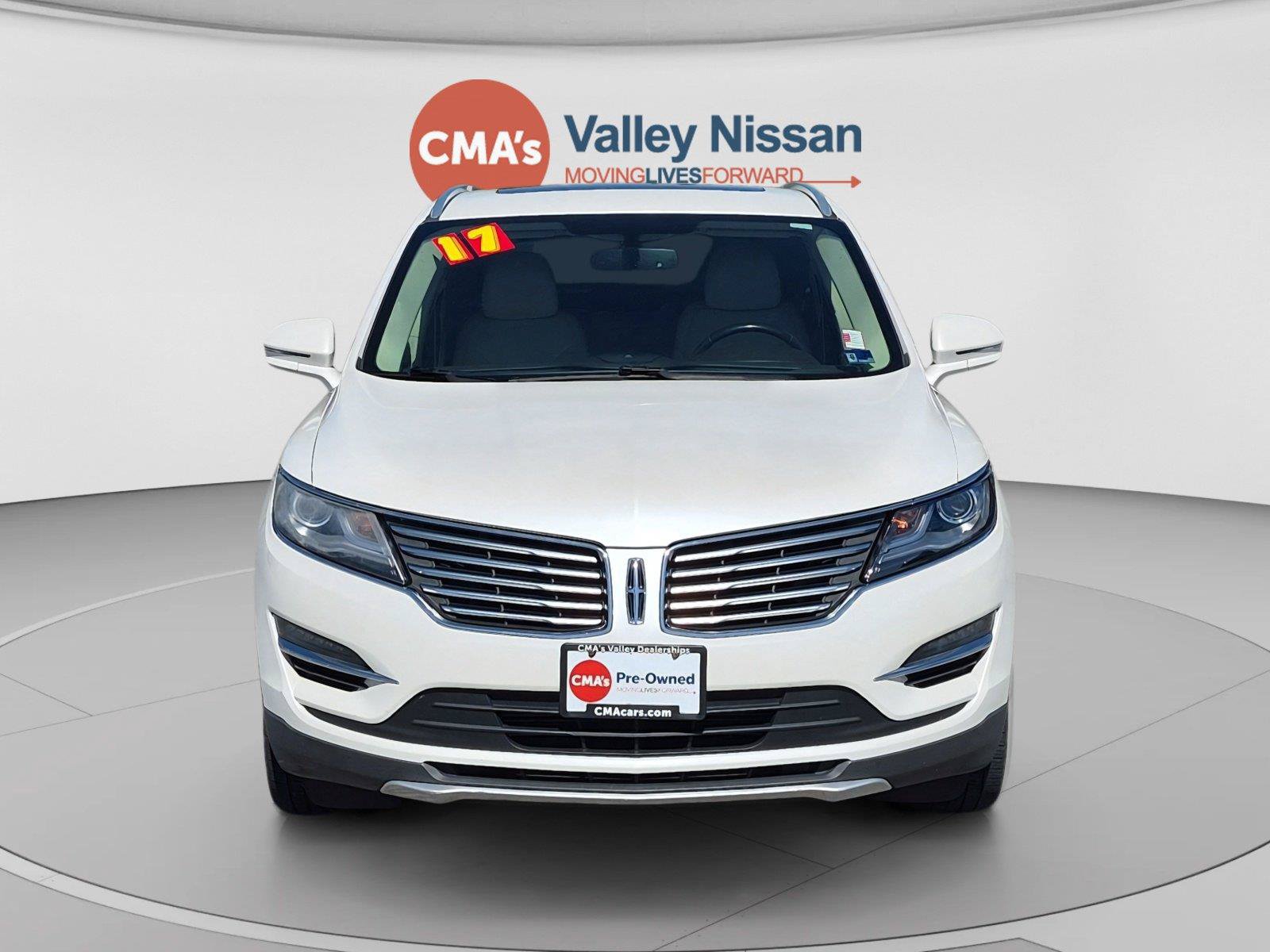 Used 2017 Lincoln MKC Reserve FWD image 8