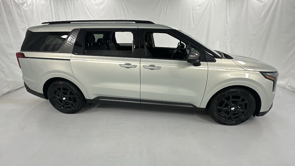 New 2026 Kia Carnival SX Prestige image 2