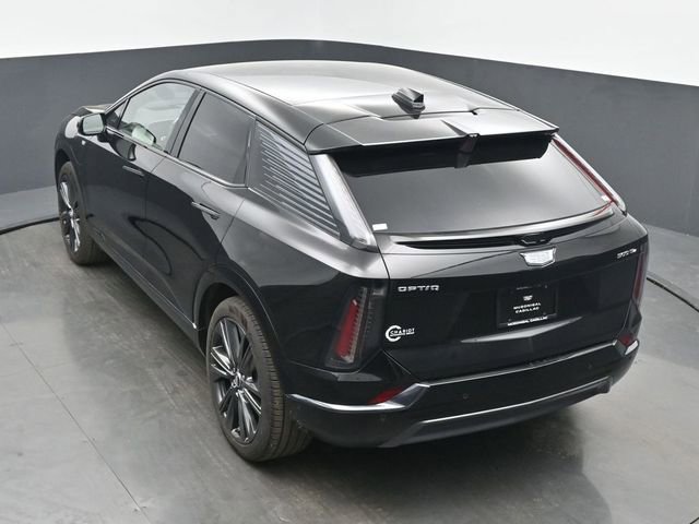 New 2026 Cadillac Optiq Sport 2 w/ LPO, Floor Liner Package image 41