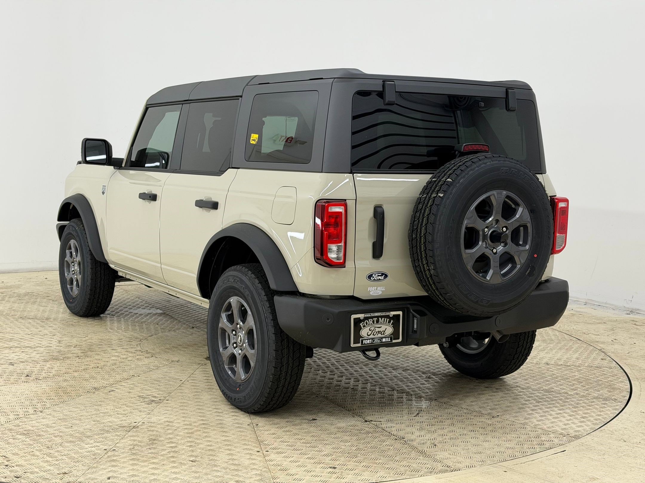 New 2026 Ford Bronco Big Bend image 3