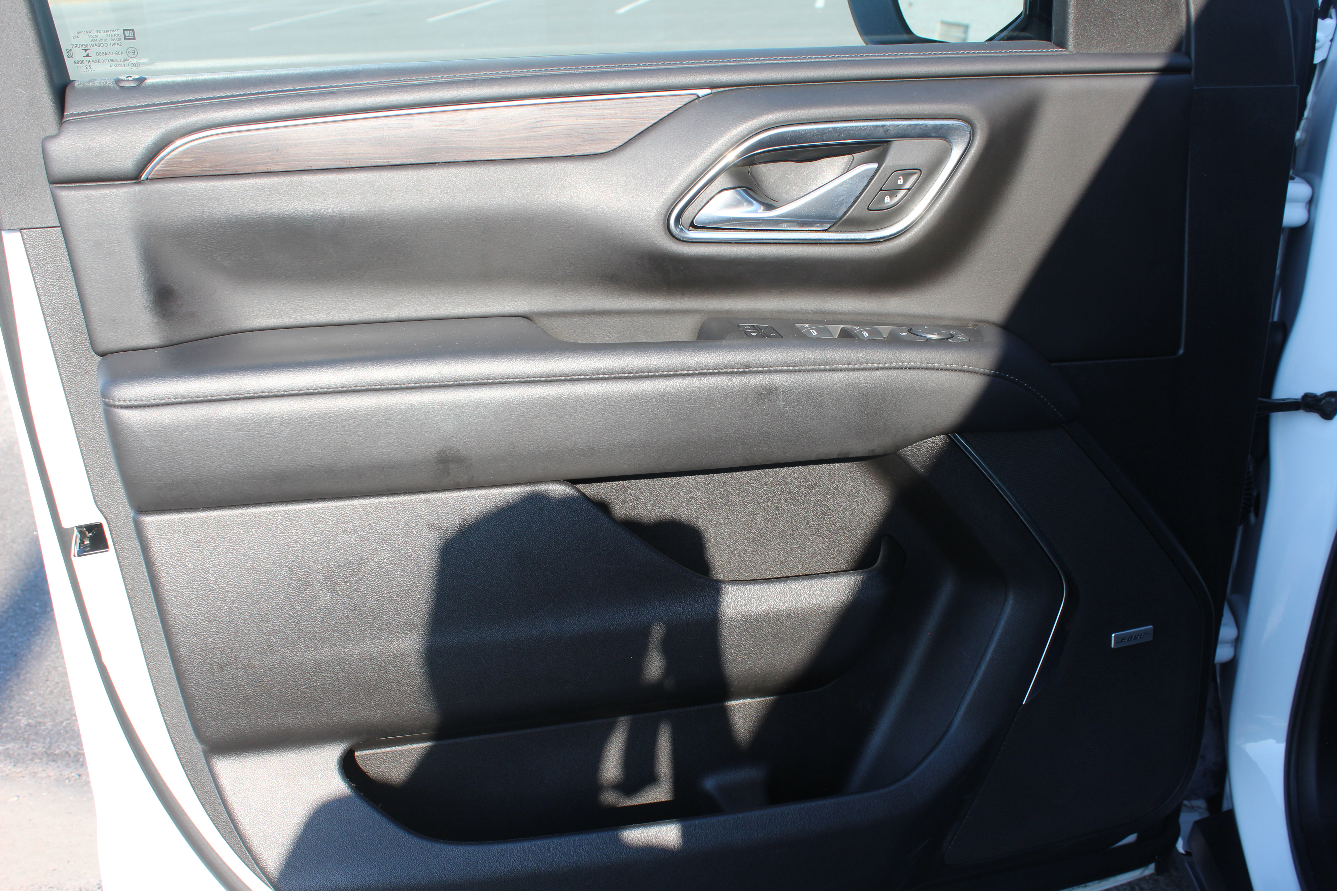 Used 2023 Chevrolet Suburban LT image 23