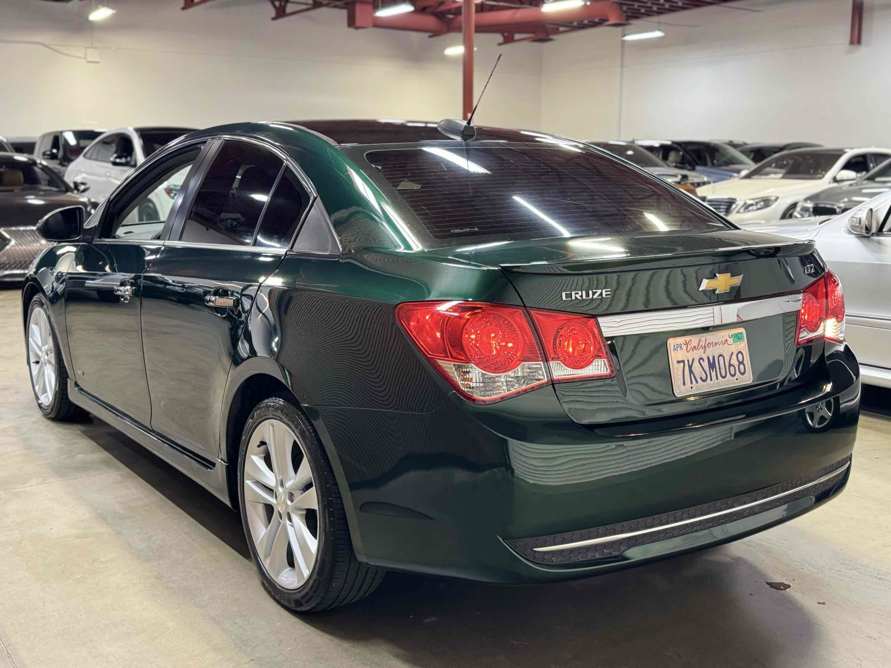Used 2015 Chevrolet Cruze LTZ w/ Sun, Sound and Sport Package FWD image 26