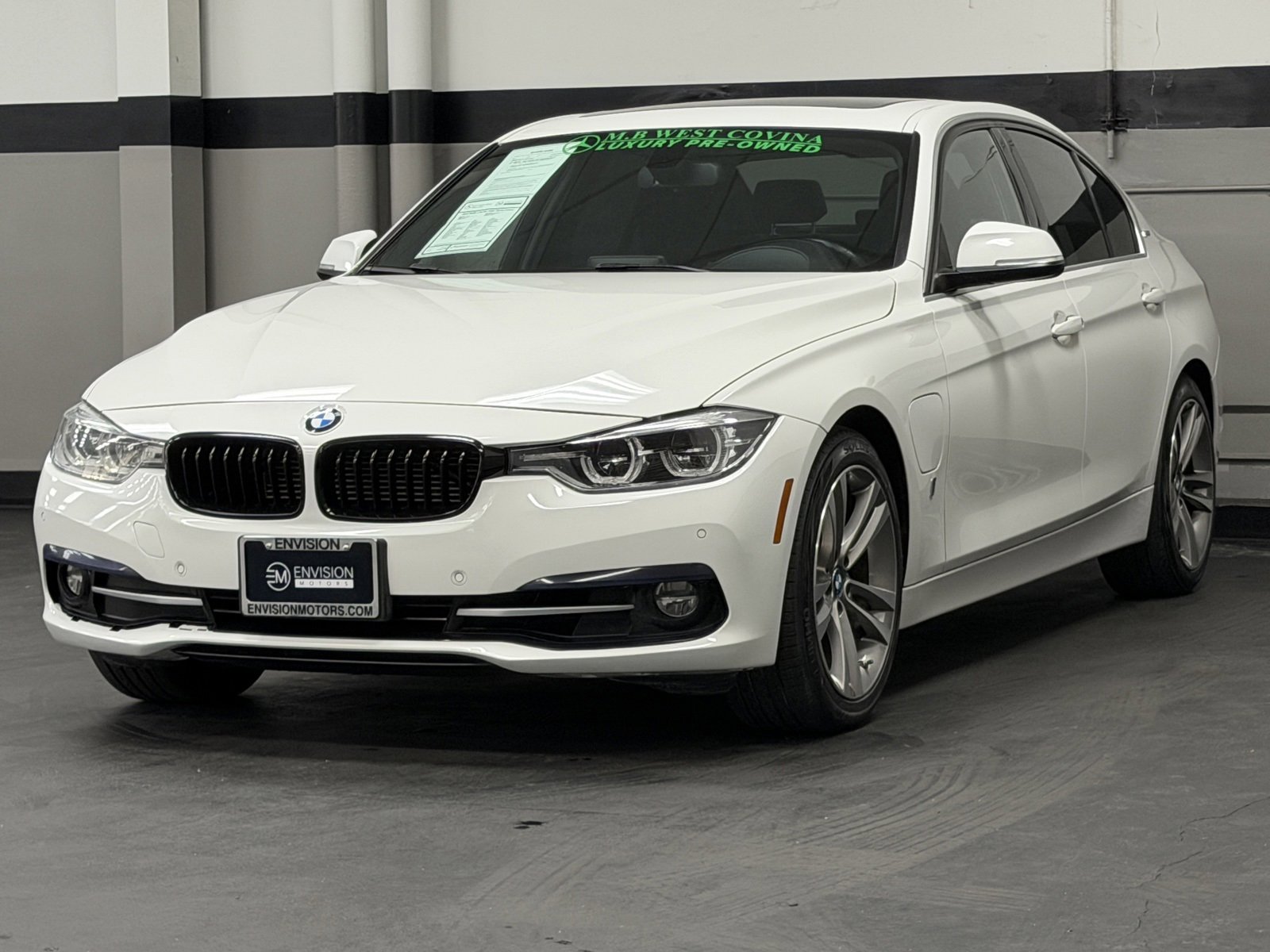 Used 2018 BMW 330e image 7