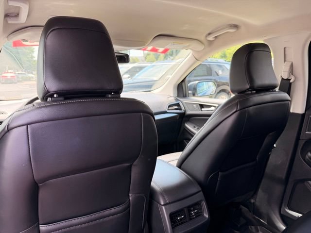 Used 2022 Ford Edge SEL AWD/4WD image 30