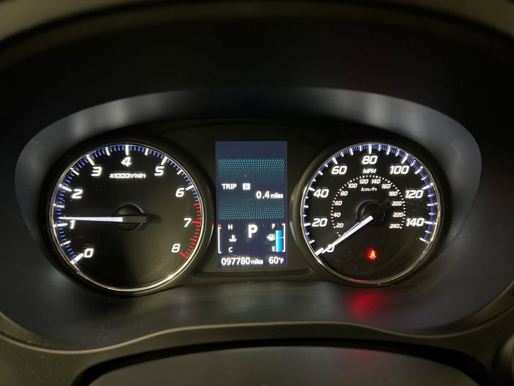 Used 2015 Mitsubishi Outlander SE image 21